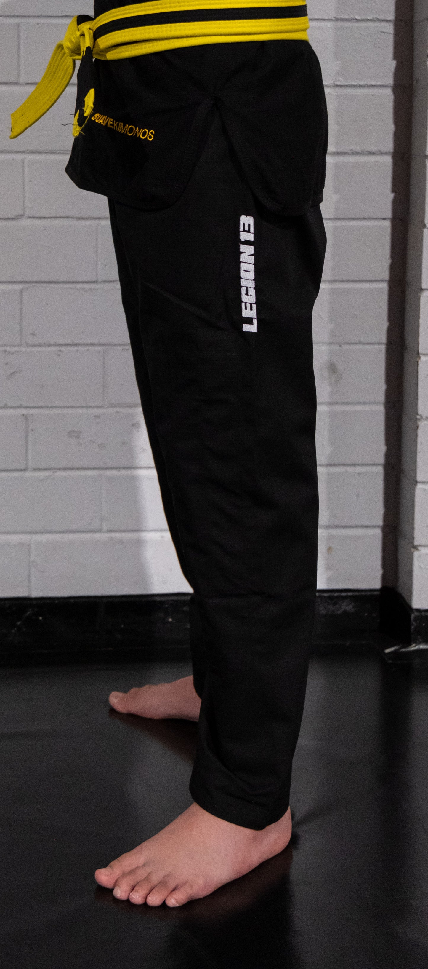 KIDS Standard L13 Black Gi - Competition Team